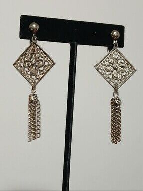 Vintage silver tone filigree clip on dangle earrings tassel